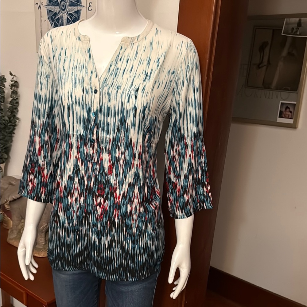 NWT northern reflections size small Patterned Women's Top - Blue and Red